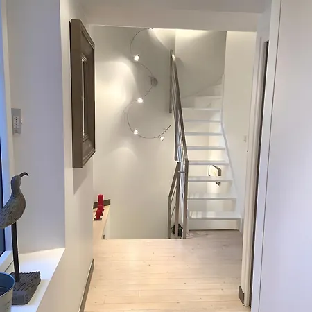 Vila Ker Zen 300m De La